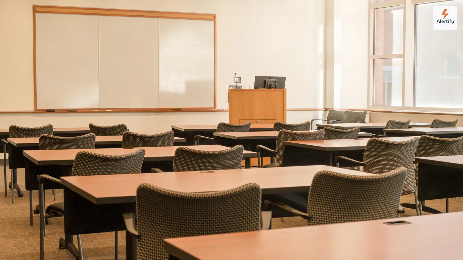 Regole sul rumore che nessuno ti ha detto: le violazioni conseguenti, monitoraggio del rumore nelle strutture educative
