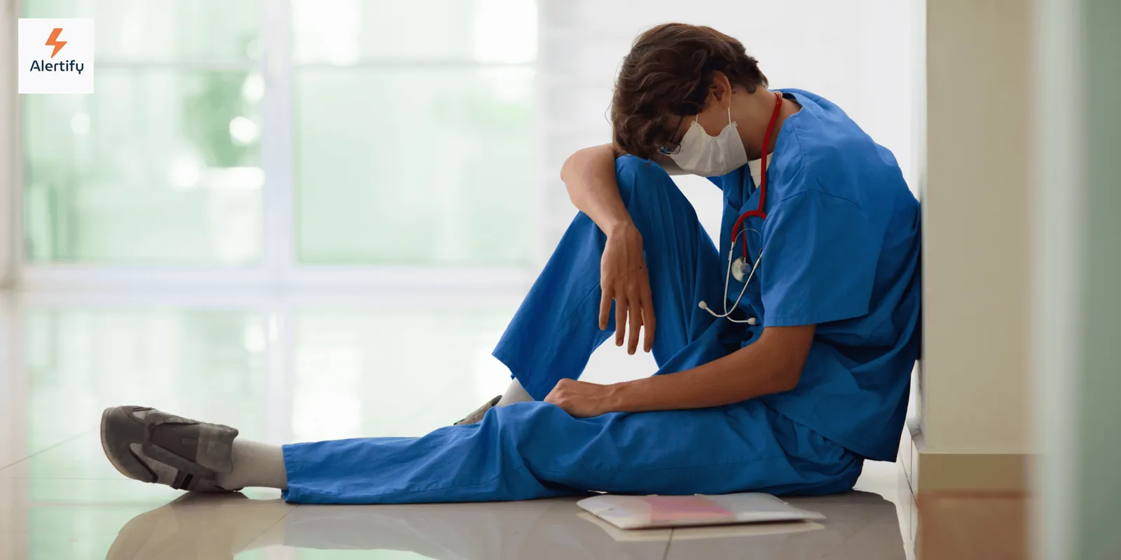 Burnout degli infermieri e rumore: il legame nascosto che costa milioni agli ospedali