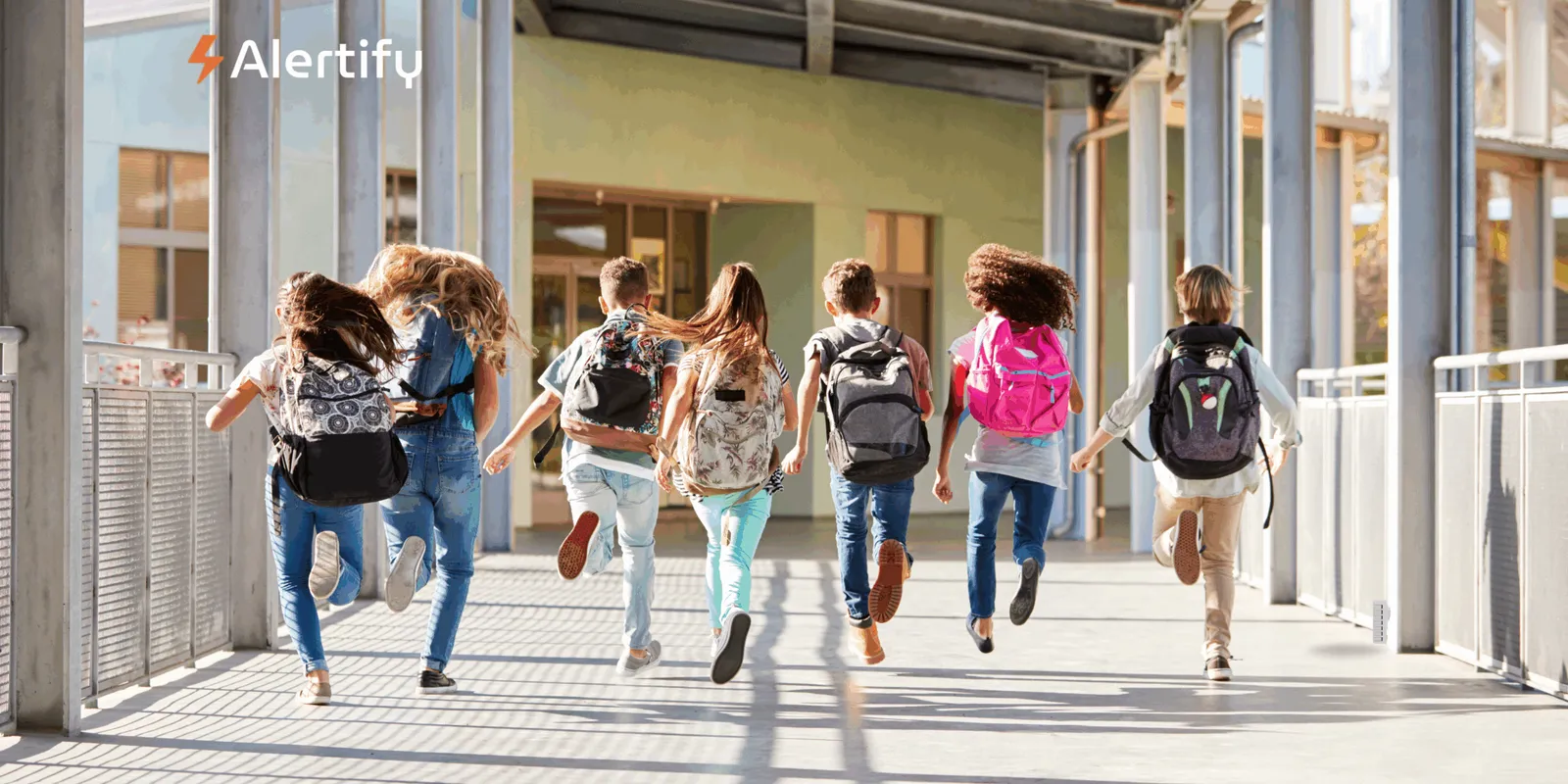 Monitoraggio rispettoso della privacy: tracciare il rumore senza invadere lo spazio degli studenti